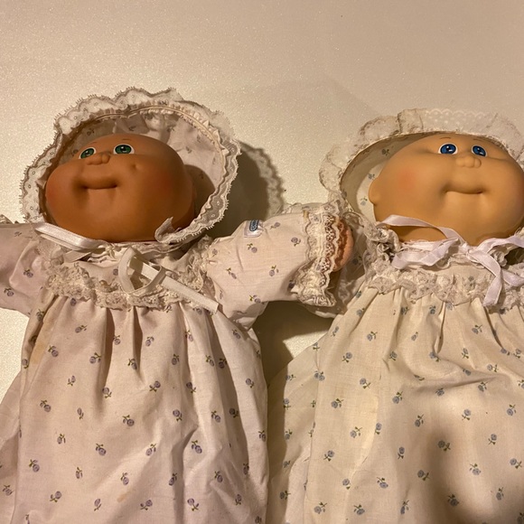 Cabbage Patch Kids Toys 985 Cabbage Patch Doll Twins In Great Condition Poshmark
